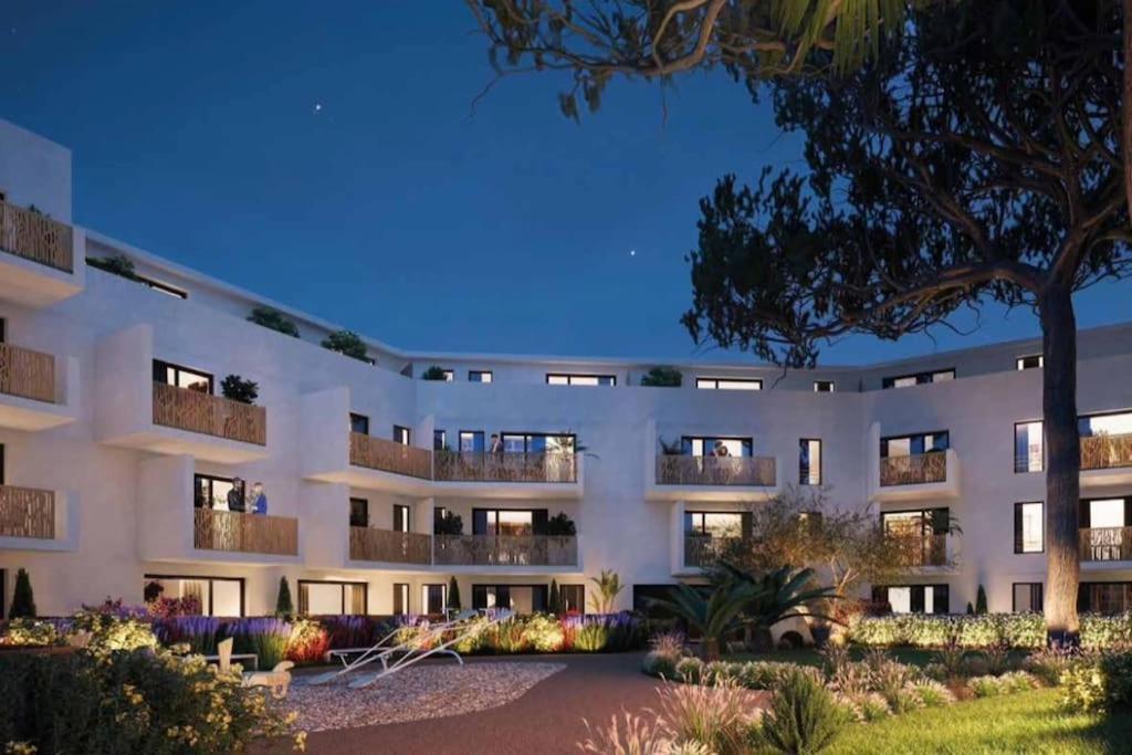 Blue Note -4 Etoiles-Terrasse Vue-2 Parking Apartman Balaruc-les-Bains Kültér fotó